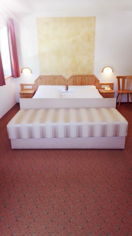 Aurora Hotel Plancios Ruang foto